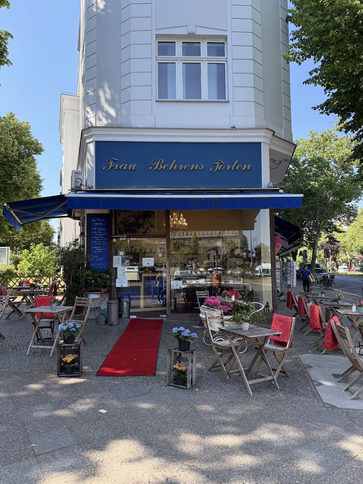 Frau Behrens Torten Friedenau: the place