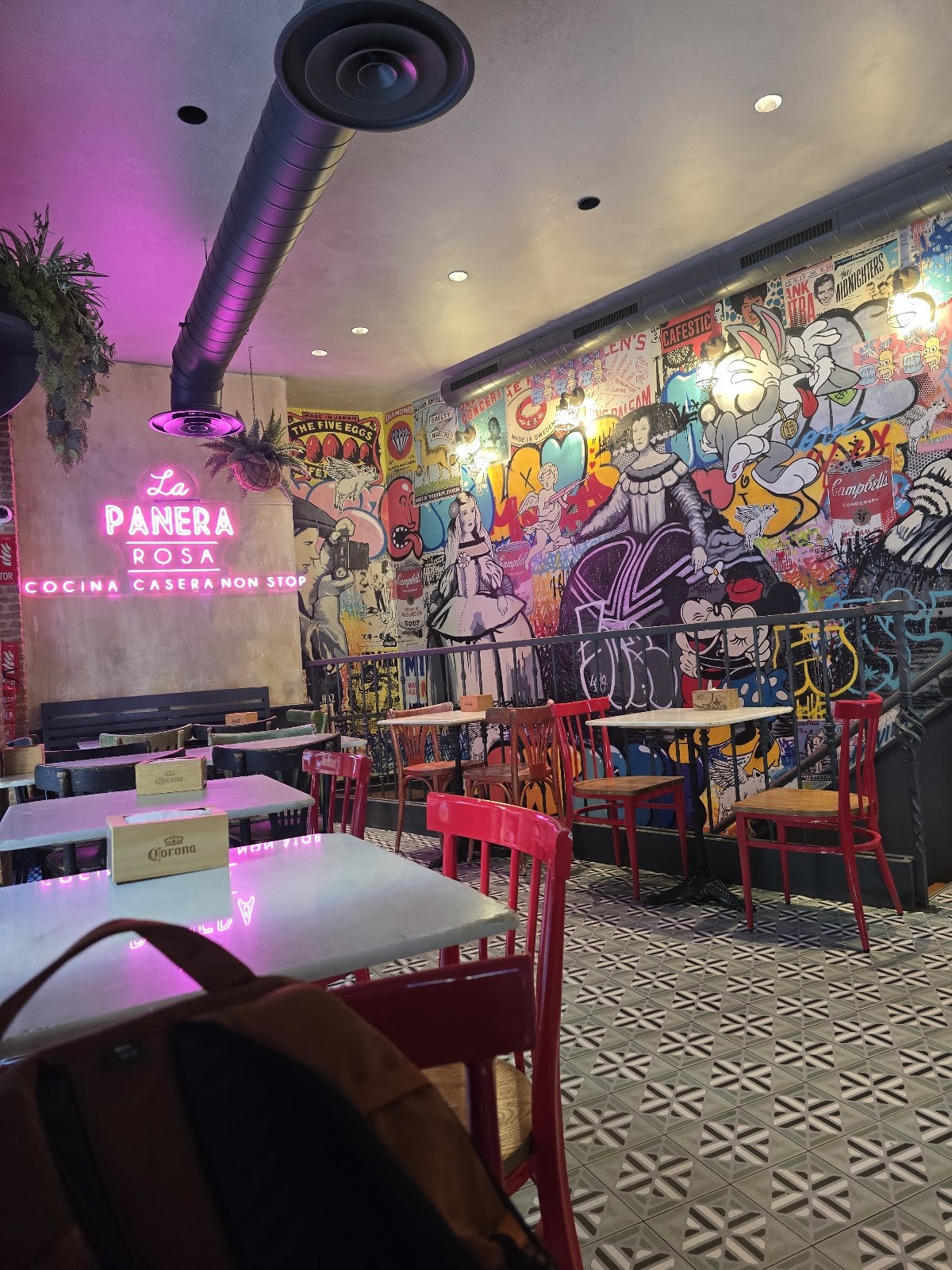 Cafestic: the place