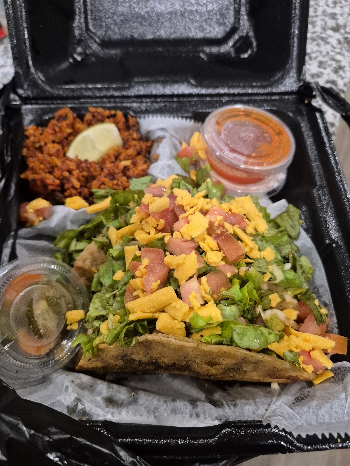 Melinated Cafe’: food & drinks