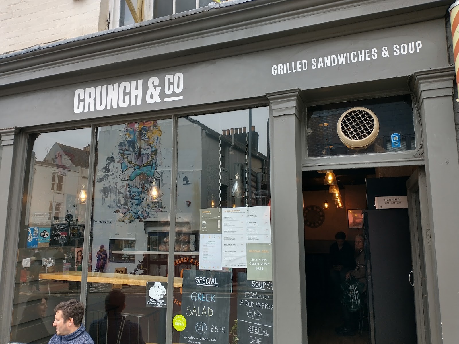 Crunch & Co: the place