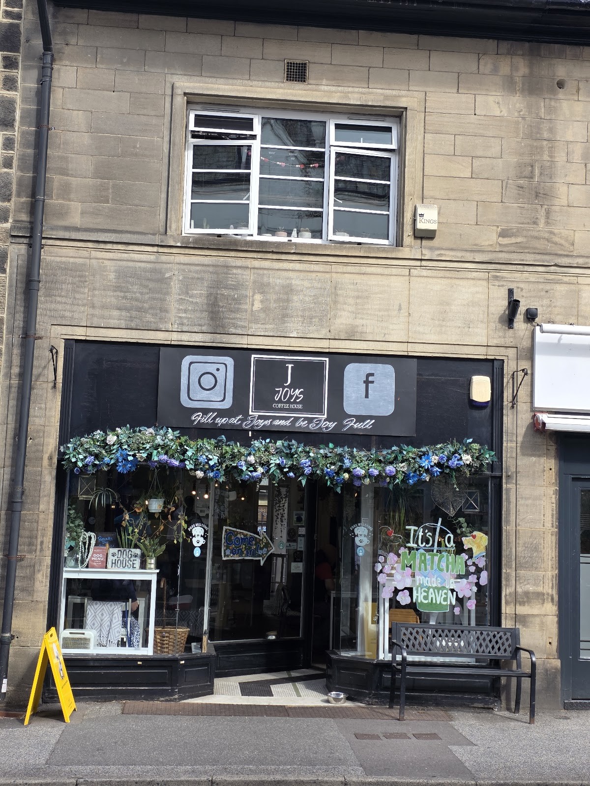 Joys Coffee House: the place