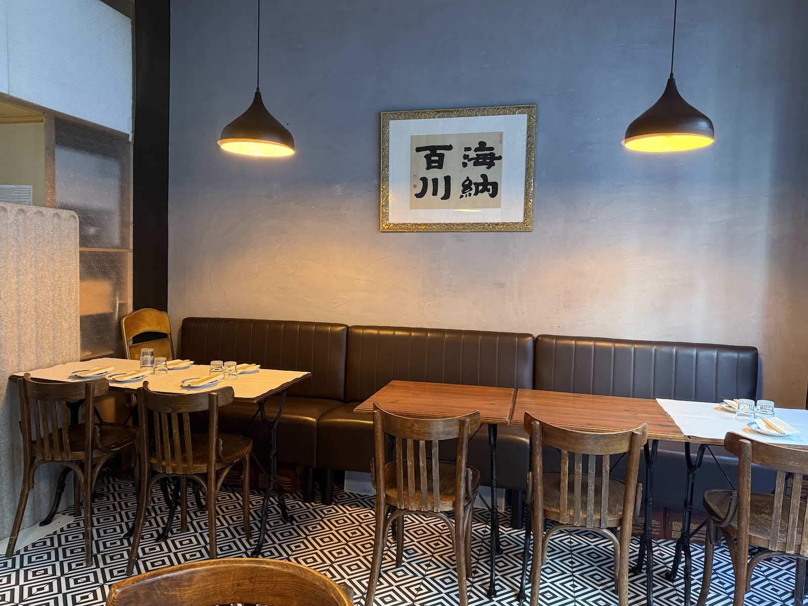 Chez Tonton: the place