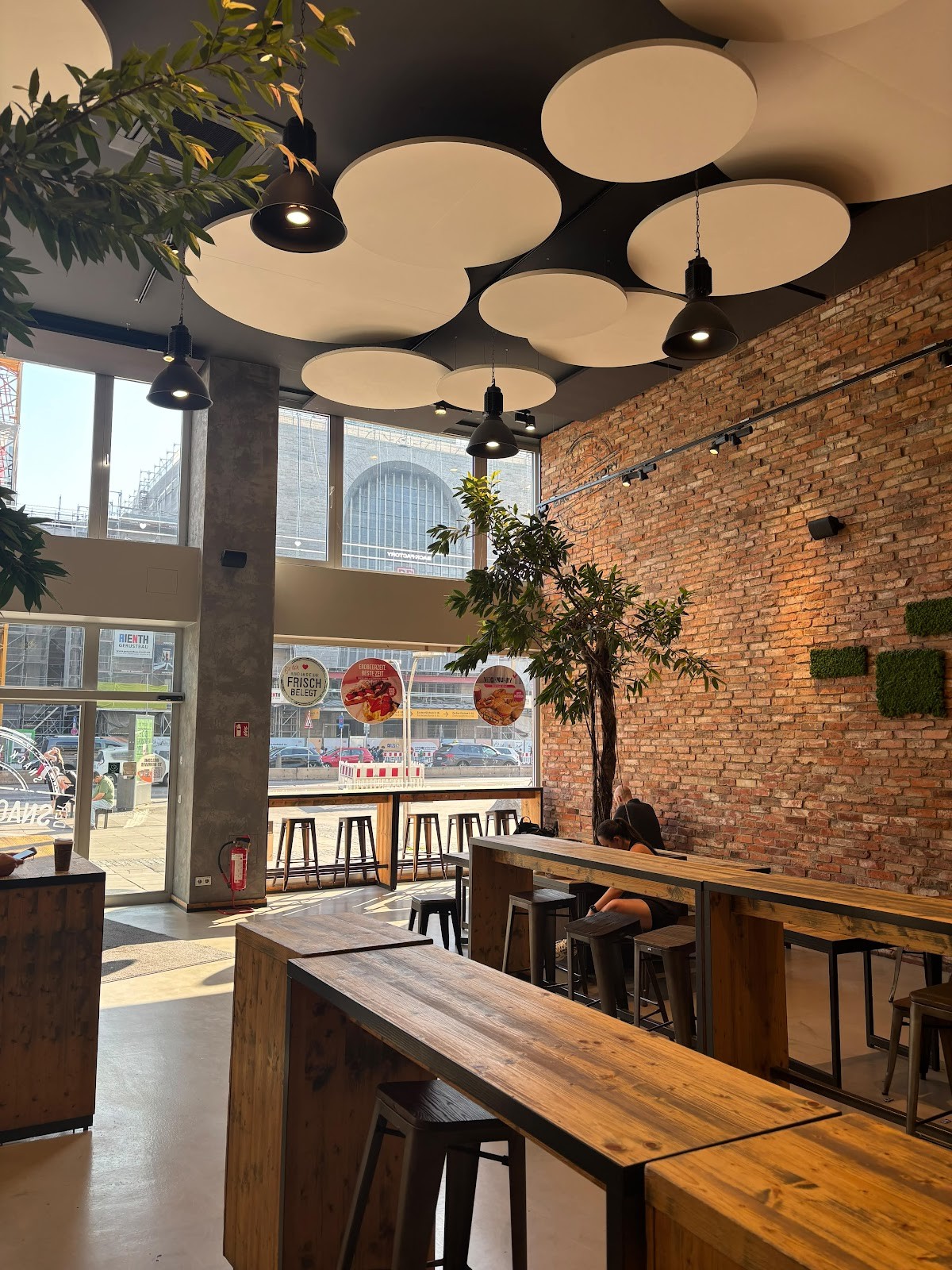 BACK-FACTORY: the place