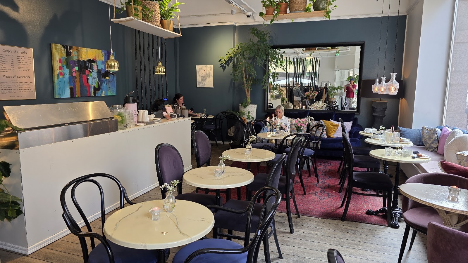 Relove Freda: the place