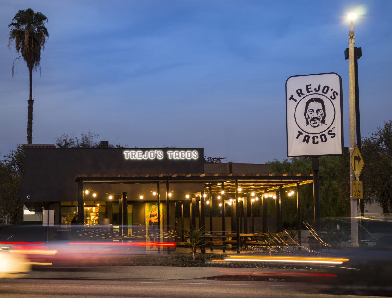 Trejo's Tacos - La Brea Ave: the place