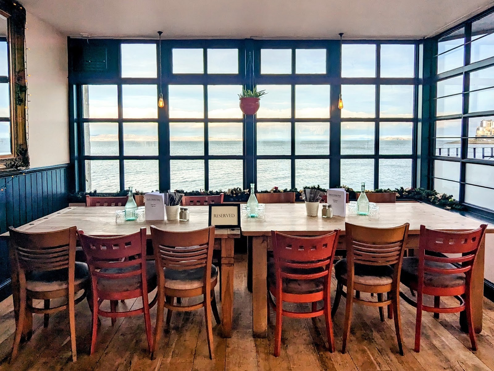 Old Chain Pier: the place