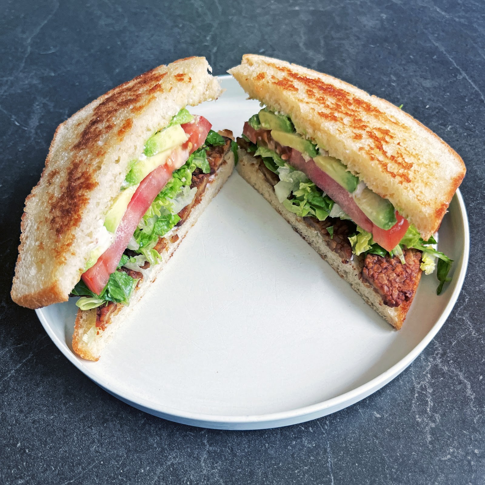 Urban Vegan Kitchen: food & drinks