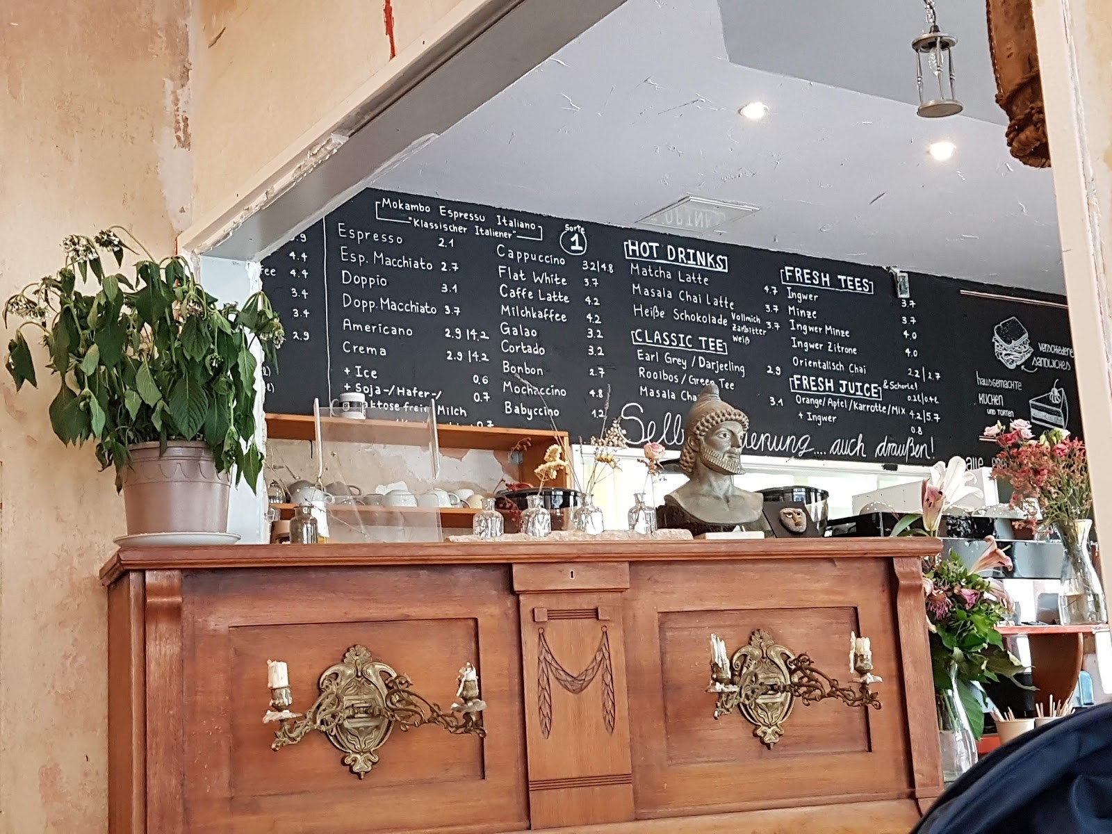 Kaffee Zeit Raum: the place
