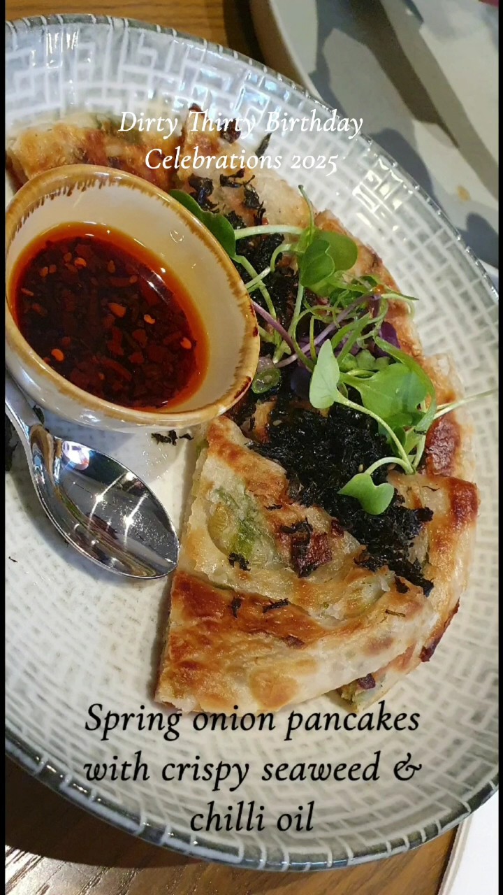 East Restaurant: food & drinks