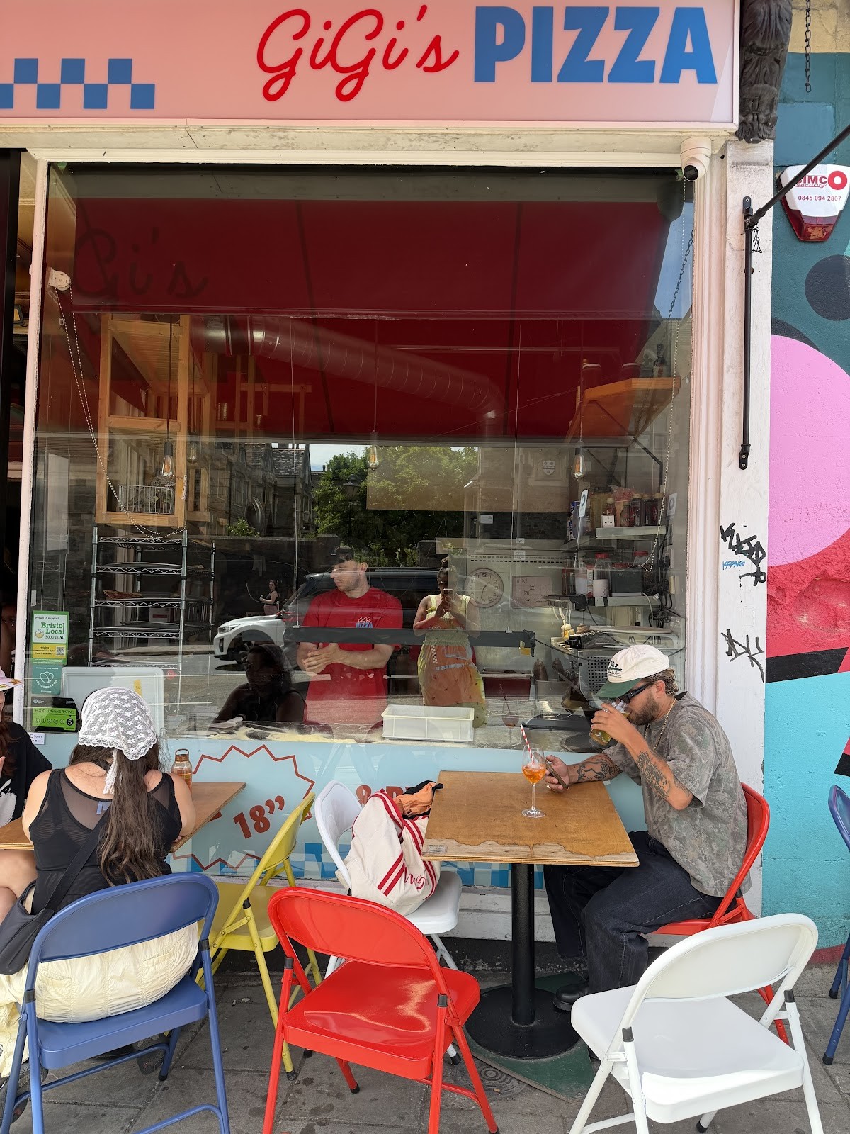 Gigis Pizza Shop: the place