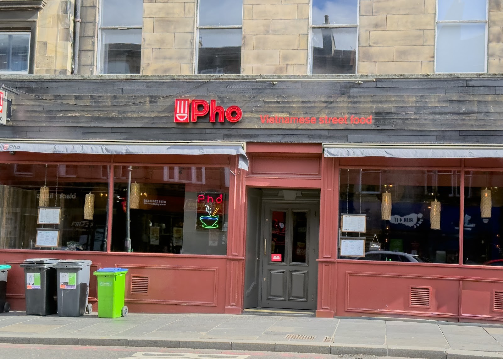 Pho Edinburgh Lothian Road: the place