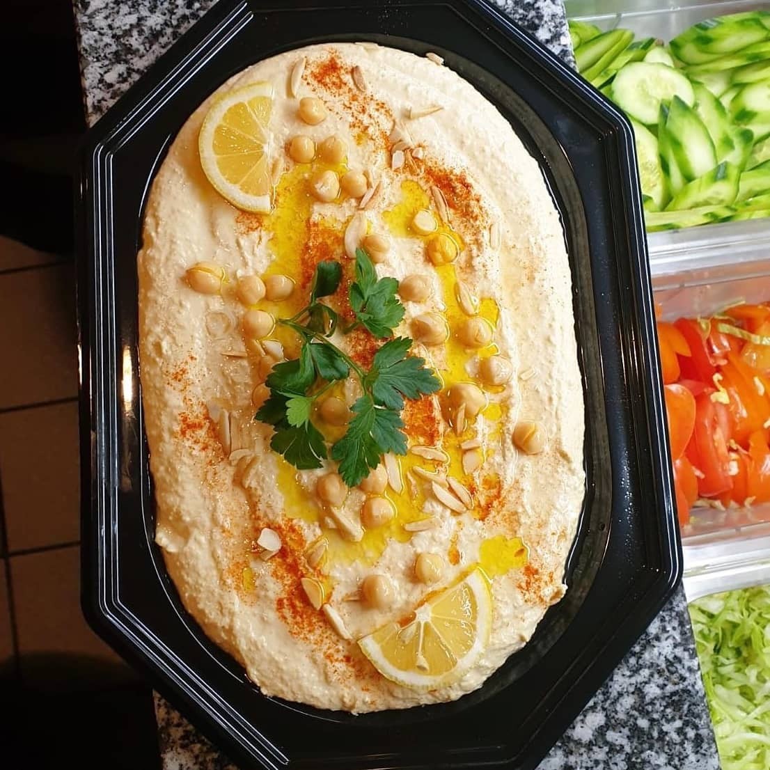 Haroun: food & drinks