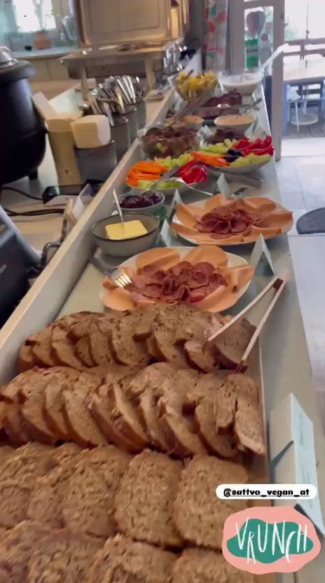 Sattva Vegan: the place