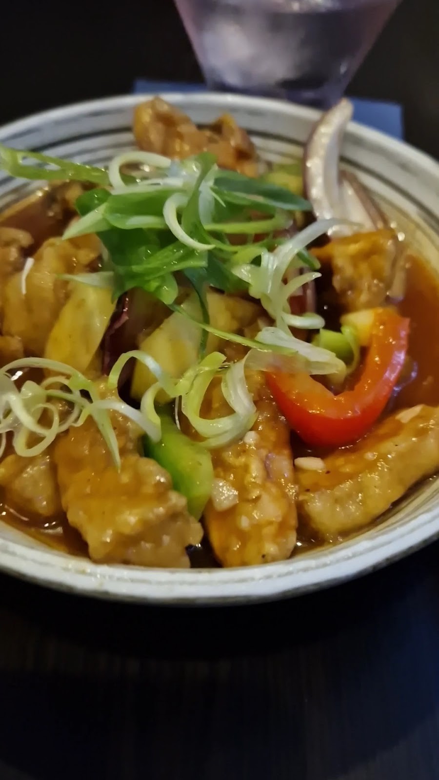 Suissi Vegan Kitchen: food & drinks