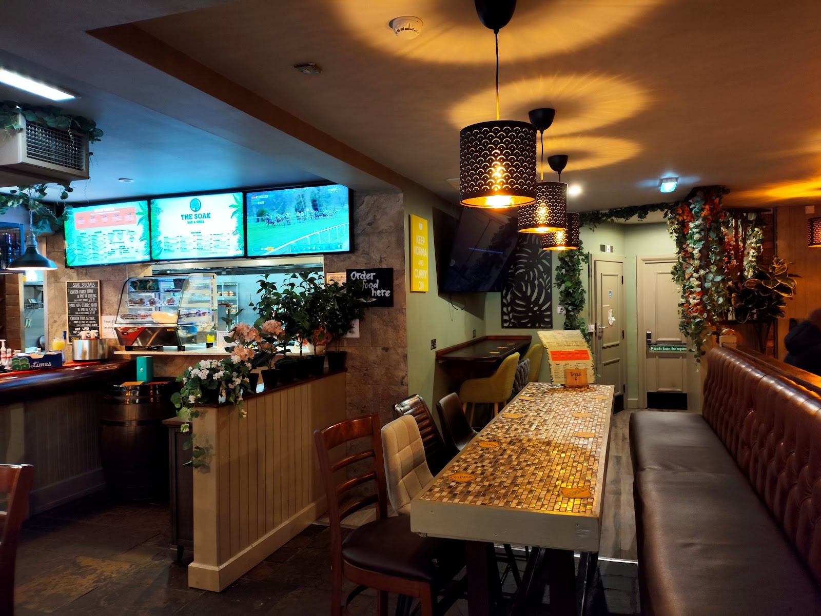 The Soak Bar & Grill: the place