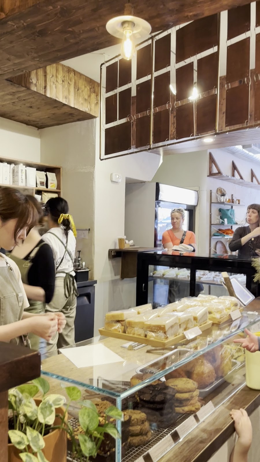 Tsuchi Cafe: the place