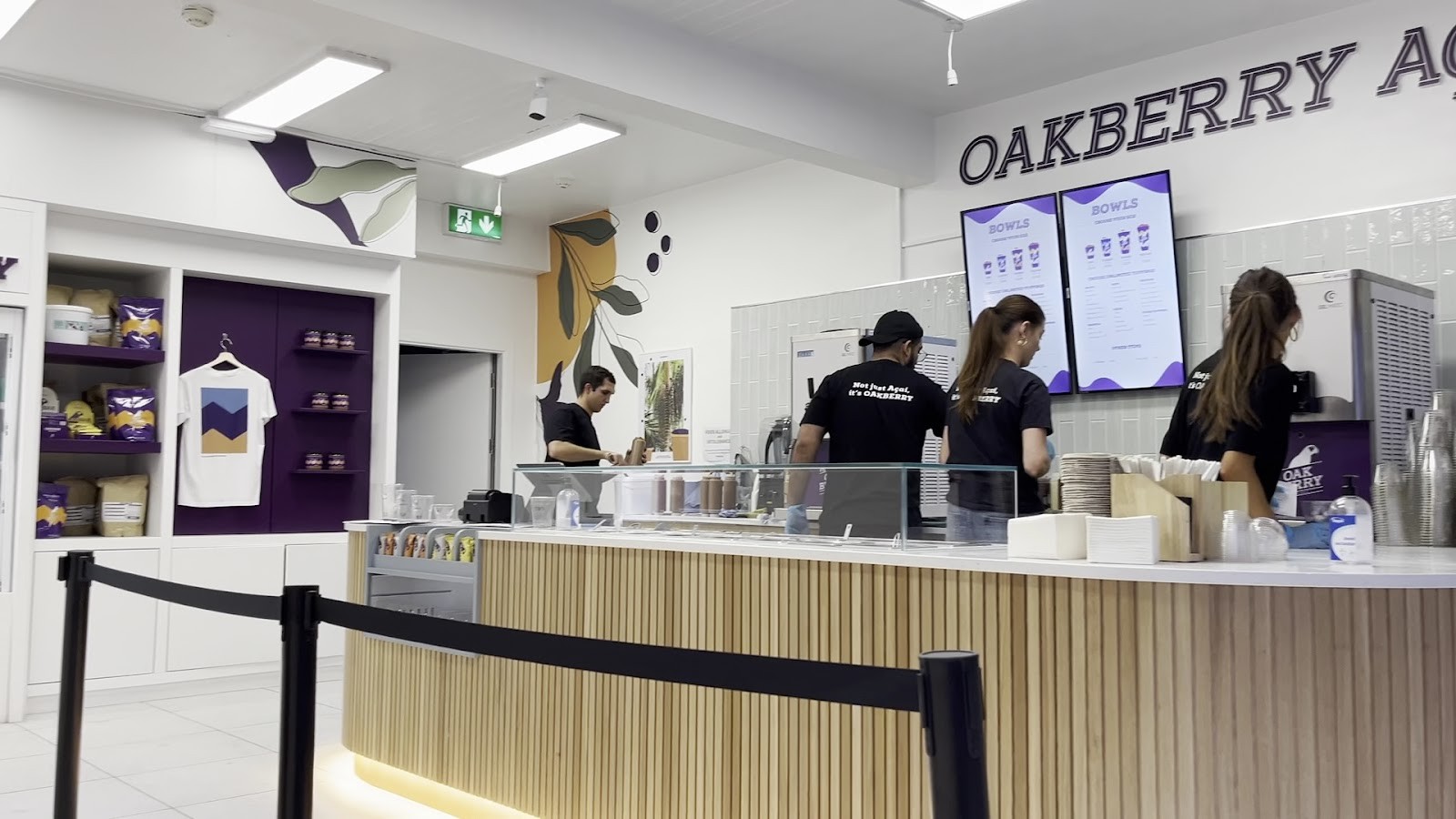 OAKBERRY Açaí • South Anne Street: the place
