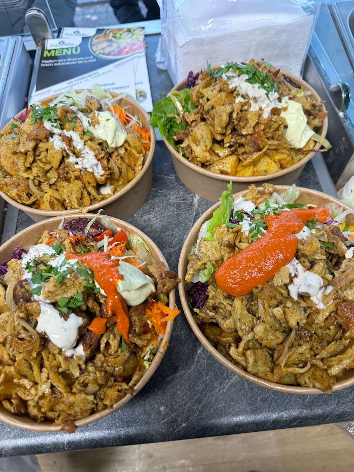 Milos Kitchen Vegan und vegetarische Speisen: food & drinks