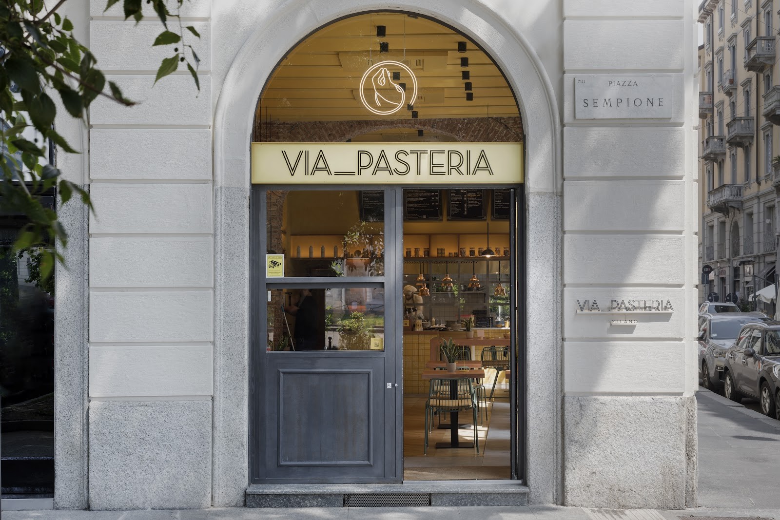 Via Pasteria - Arco Delle Pace: the place