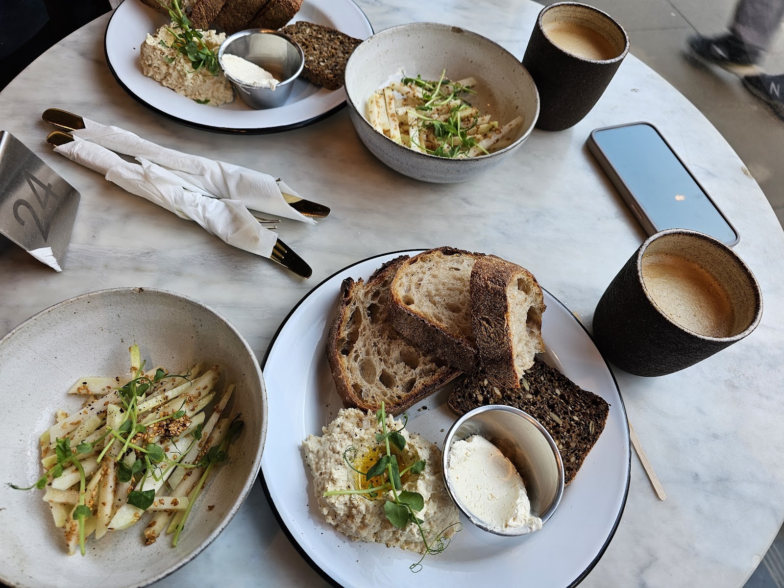 Zaczyn: food & drinks