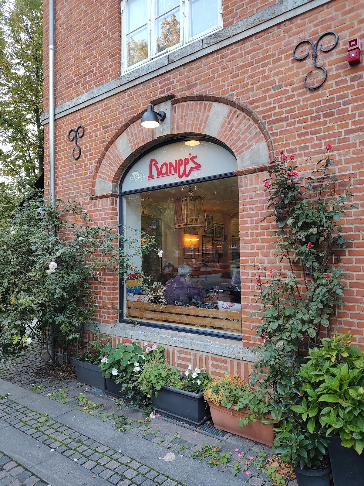 Ranee's: the place