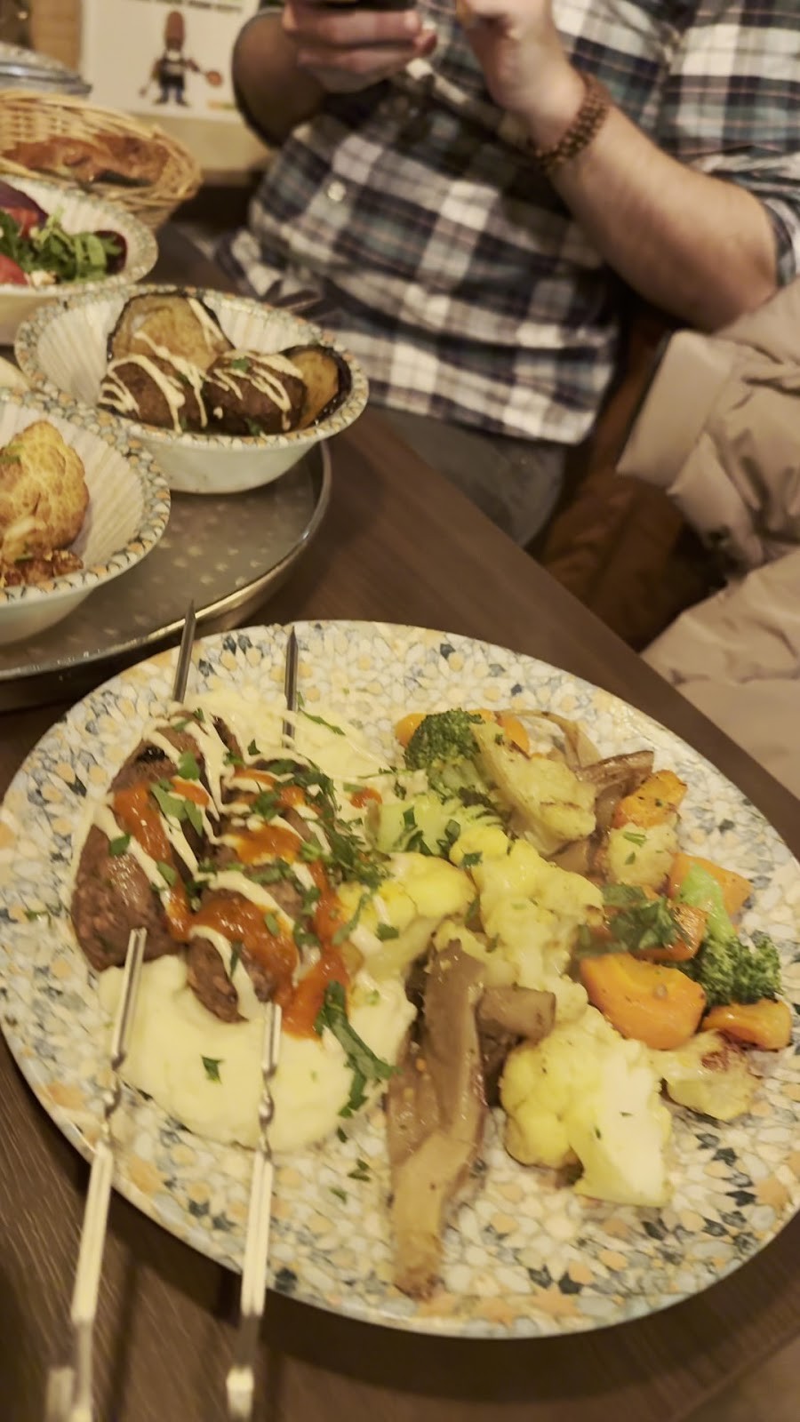 269 TwoSixNine Vegan Restaurant Frankfurt: food & drinks