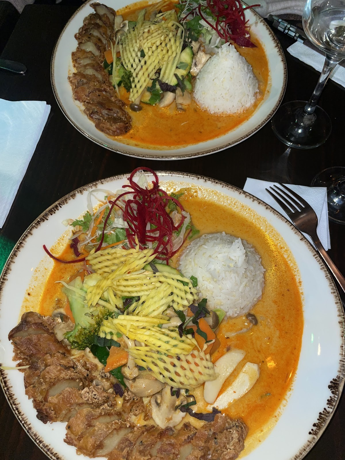 Caphe Hoa 2: food & drinks