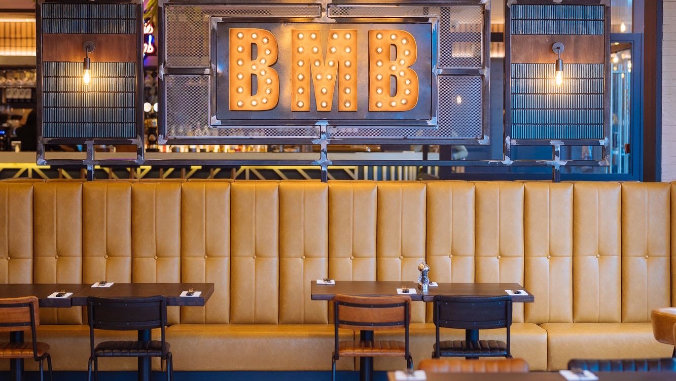 Bread Meats Bread: the place