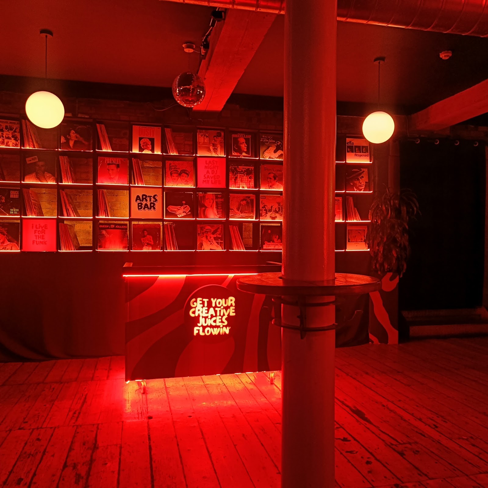 Arts Bar Baltic: the place