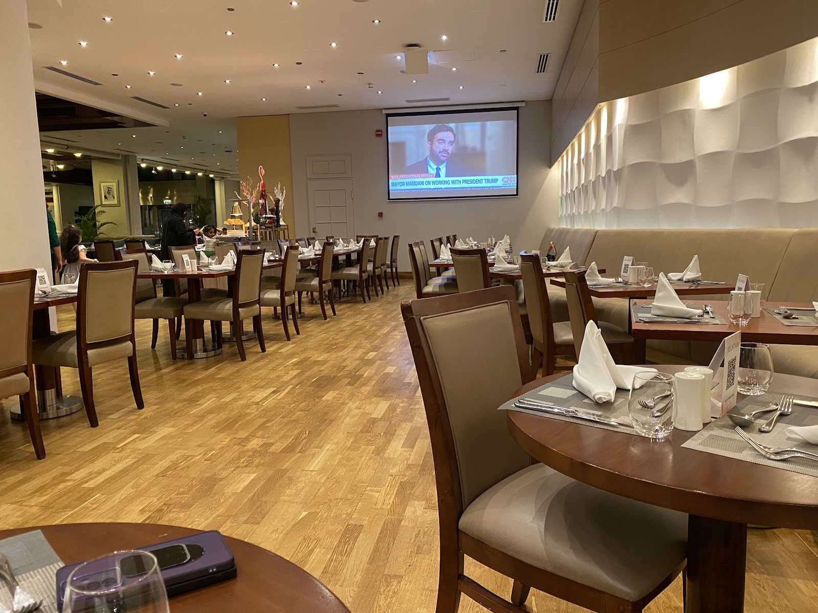 THE FOUNTAIN RESTAURANT: the place