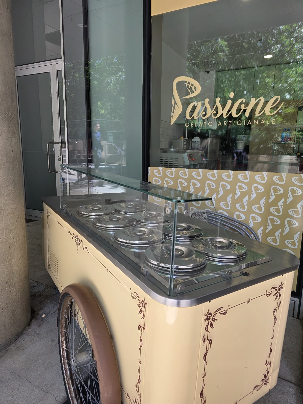 Passione Gelato: the place