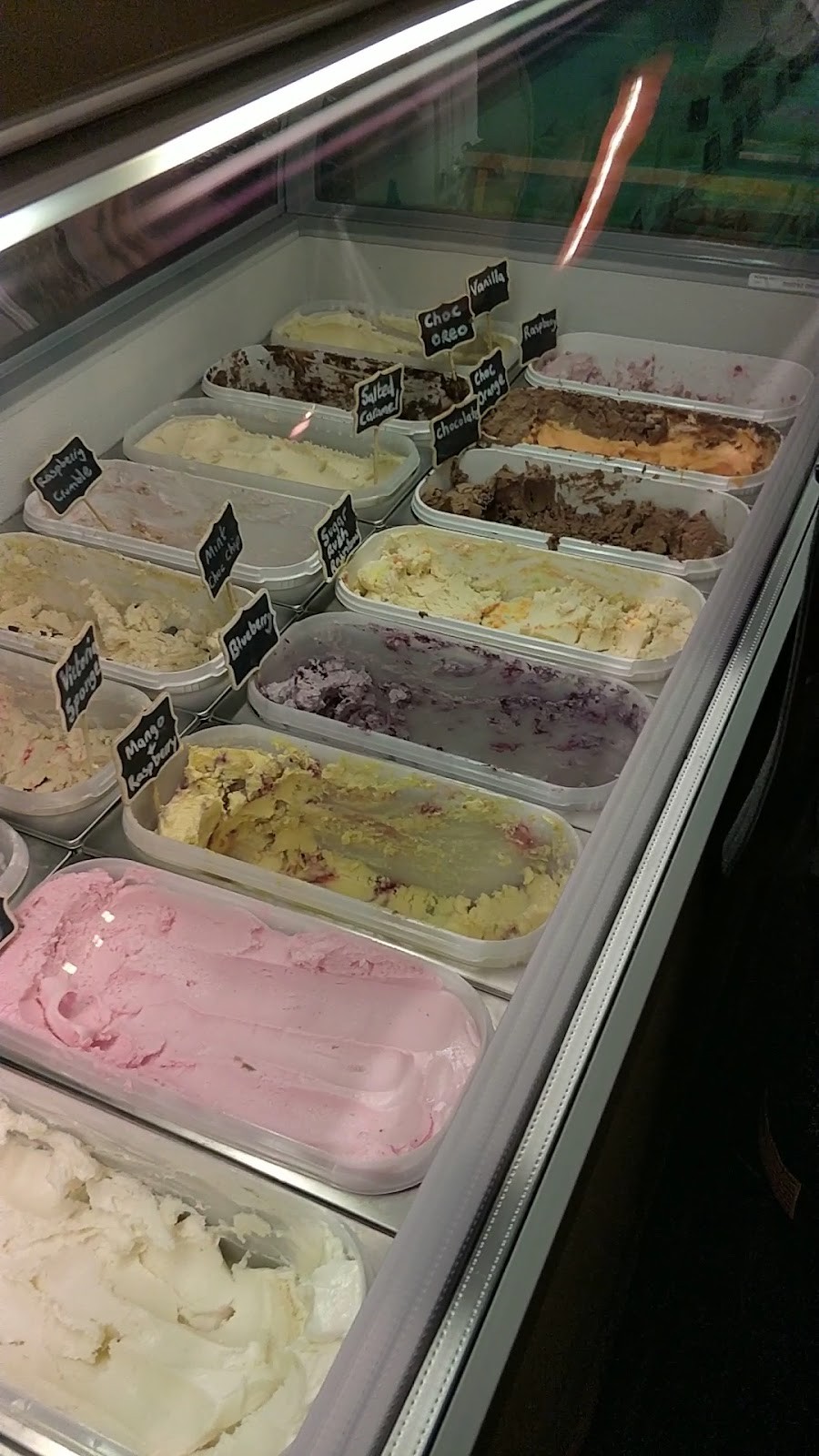 Ice Shack: food & drinks