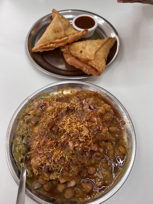 Doabe Wale Vegetarian Restaurant | Doaba Sweet Shop: photo