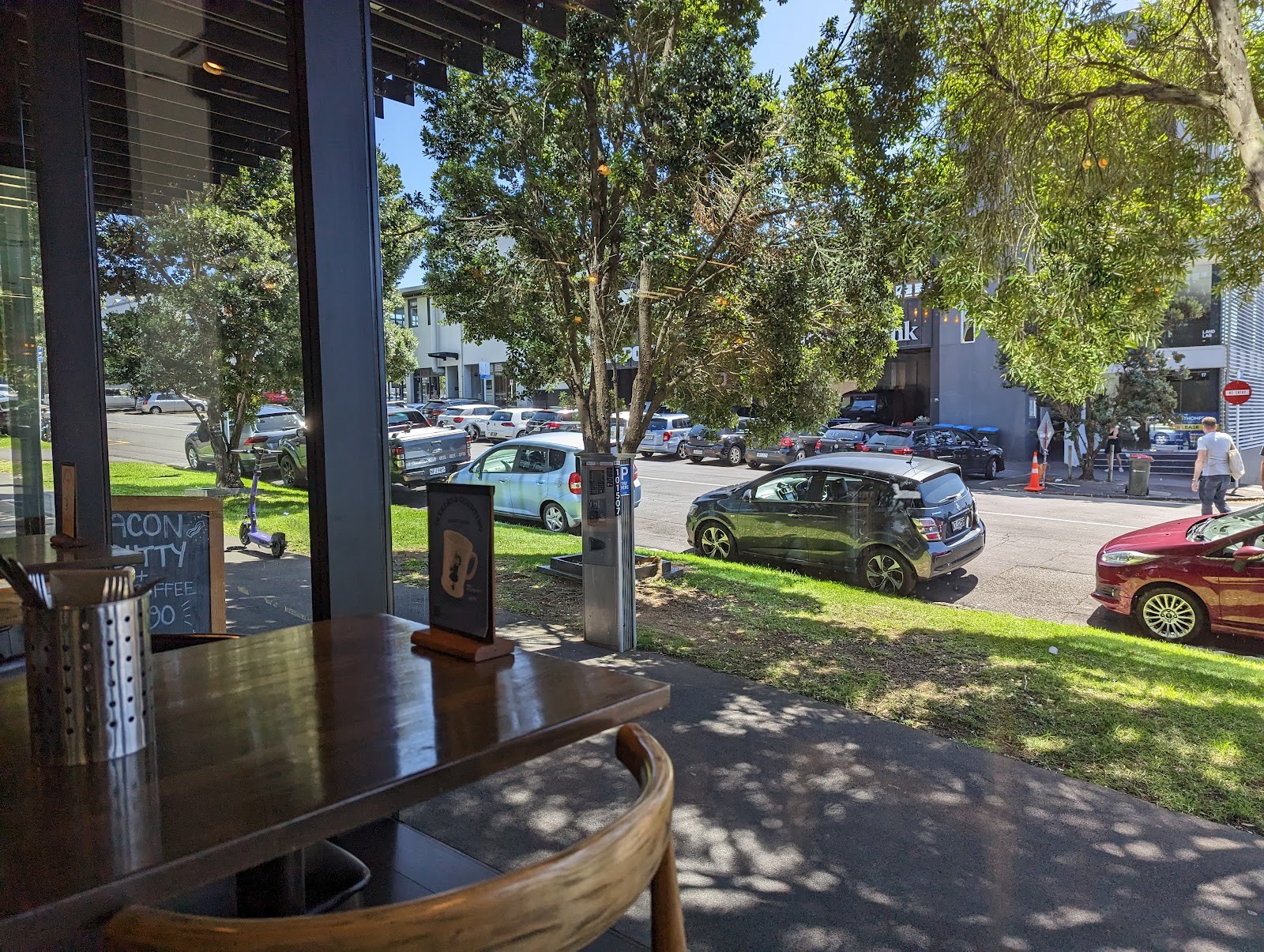 RH Cafe - Freemans Bay: the place