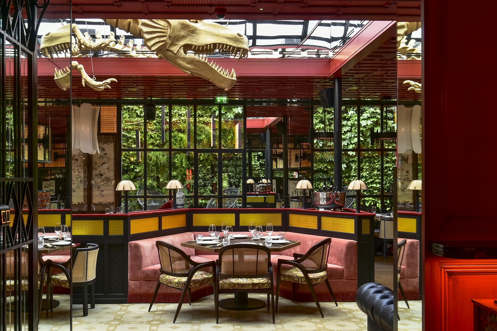 JNcQUOI Asia: the place
