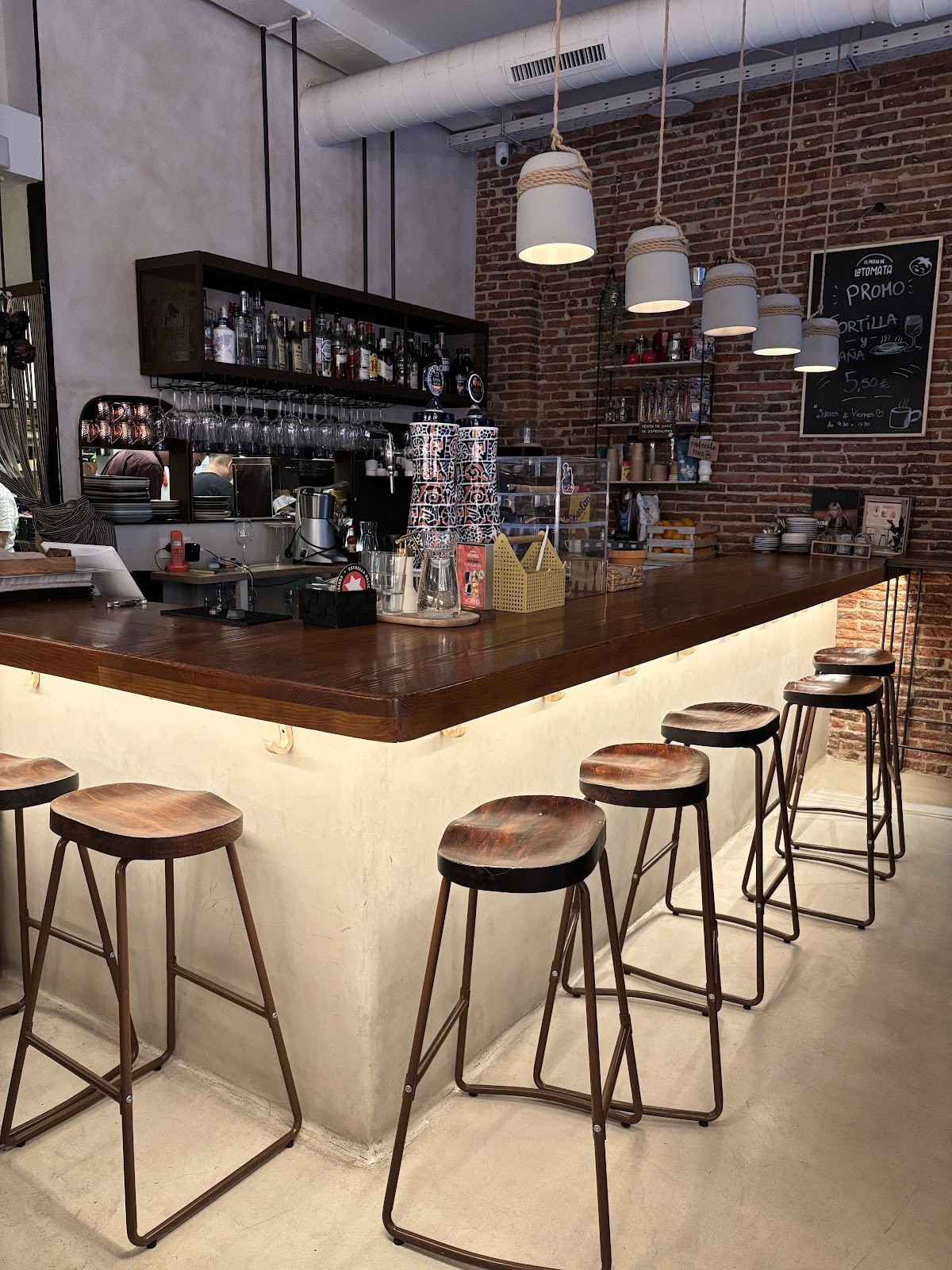 El Patio de LaTomata: the place