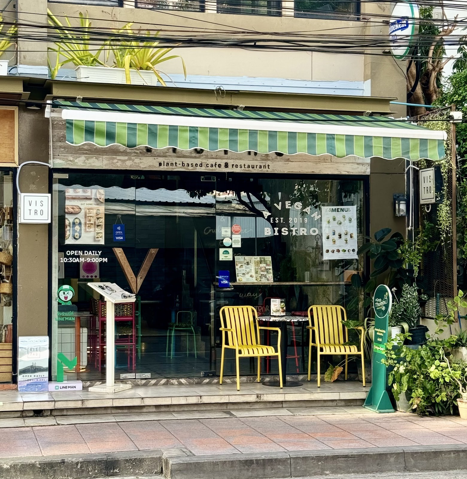 Vistro-Vegan Cafe & Restaurant: the place