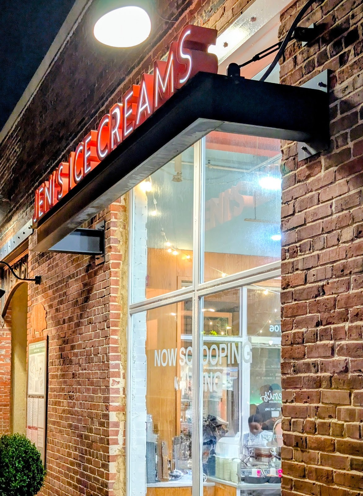 Jeni's Splendid Ice Creams: the place