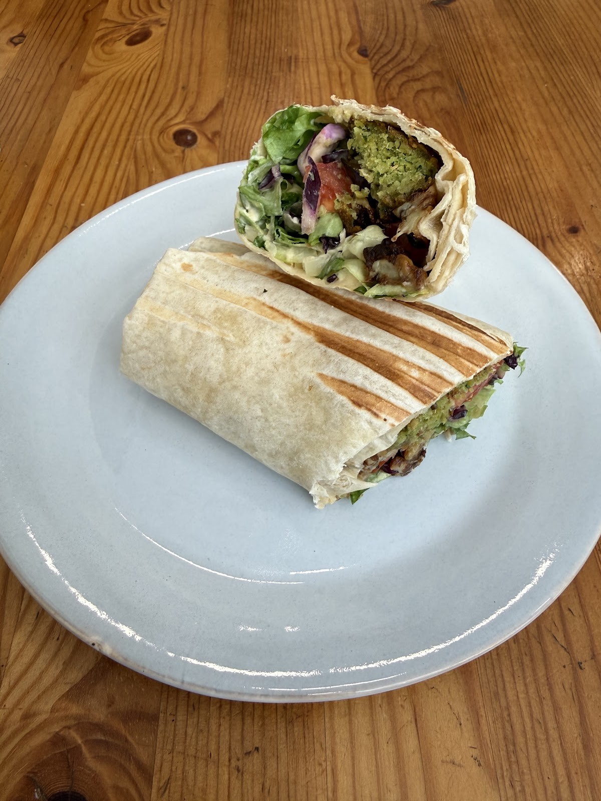 Ferri's Bistro: food & drinks
