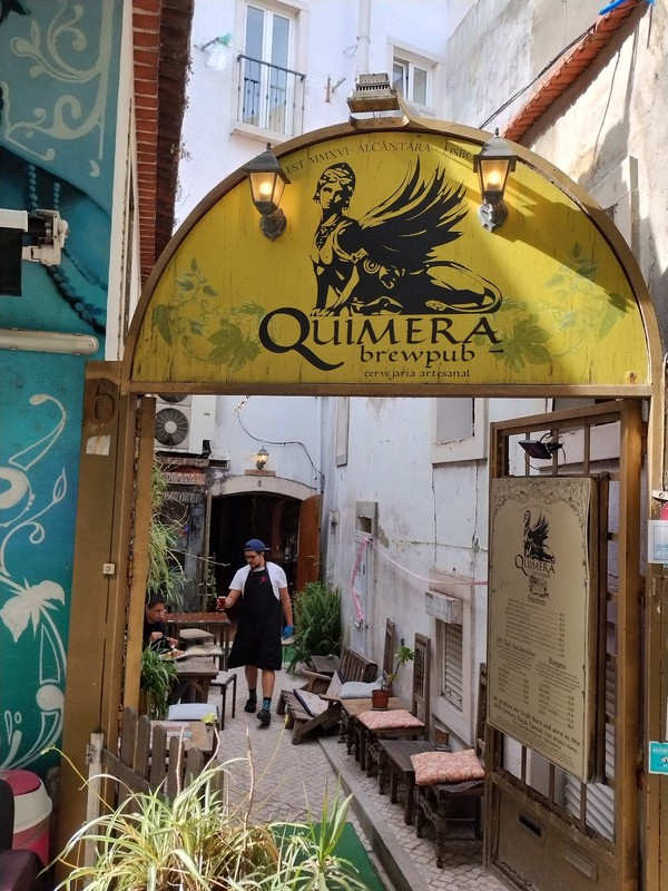 Quimera Brewpub: photo 4