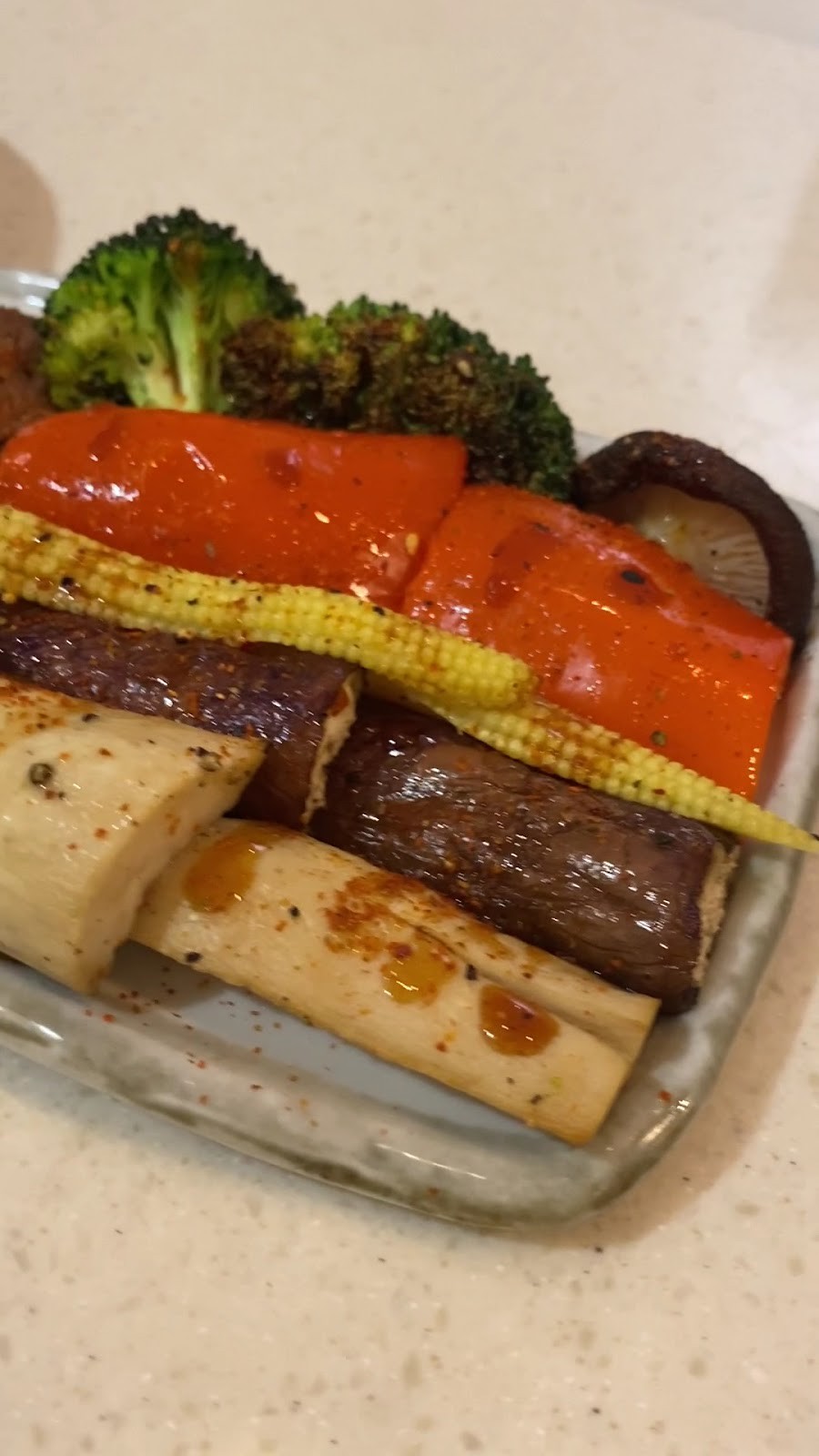 About Islander: food & drinks