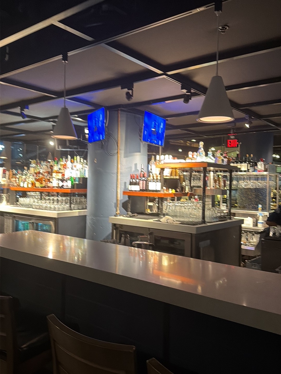 Legal Sea Foods - Long Wharf: the place