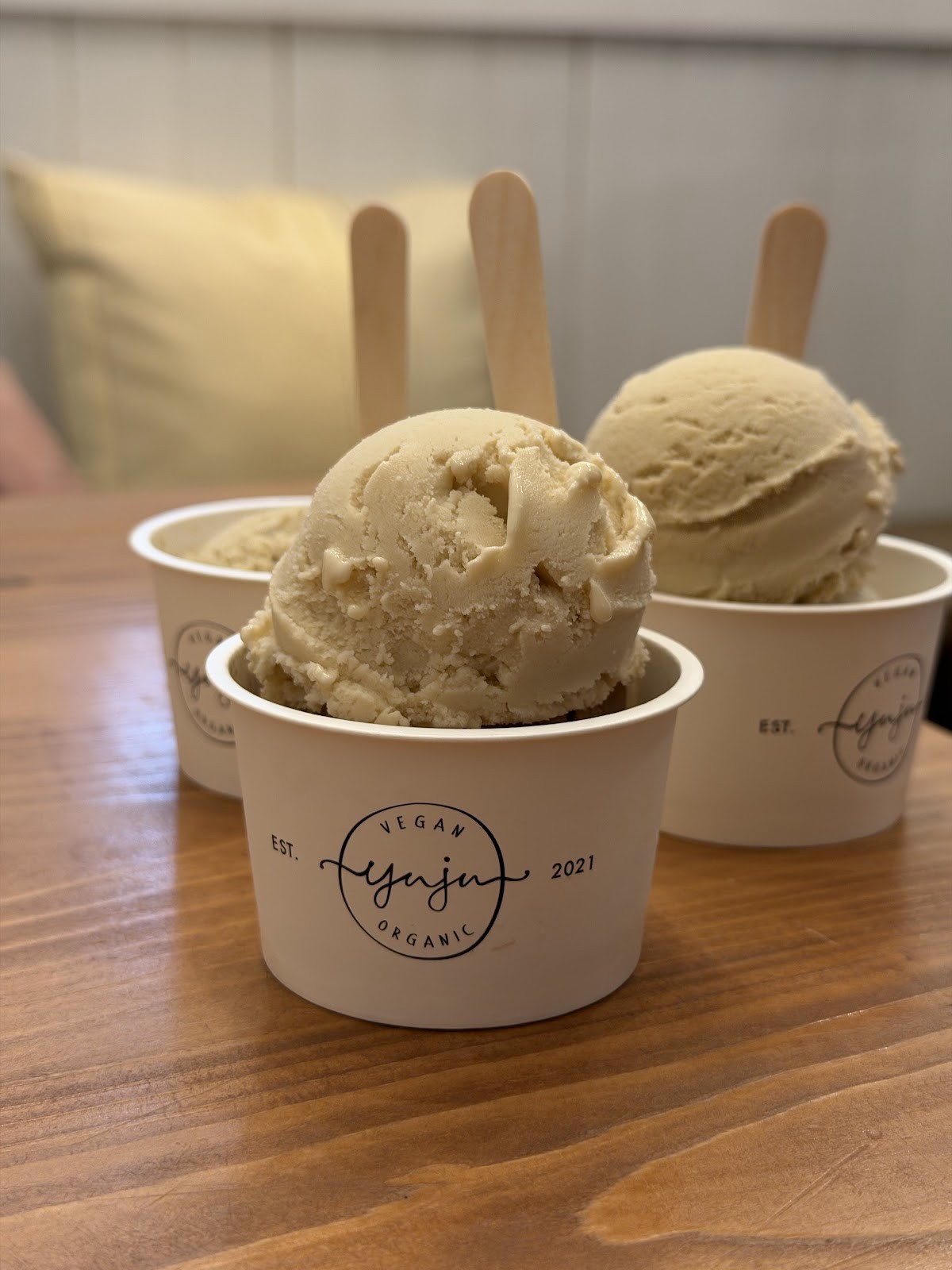 Yuju Organic - Organic & Vegan Ice Cream -: food & drinks