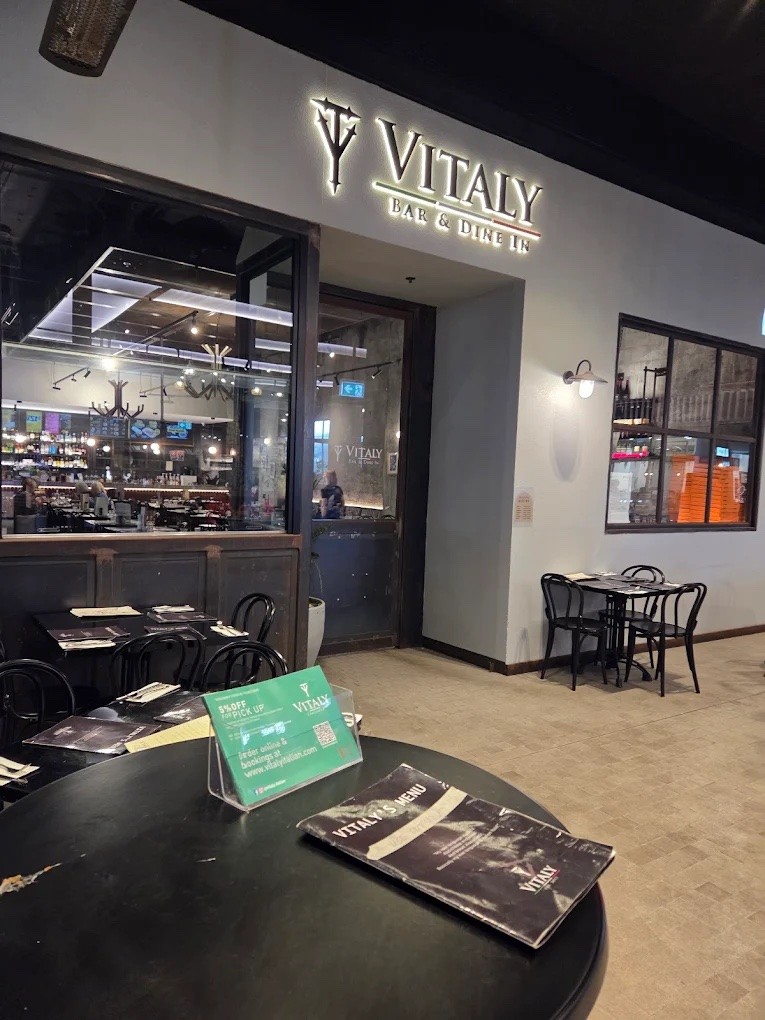 Vitaly Italian & Woodfire Pizza: the place
