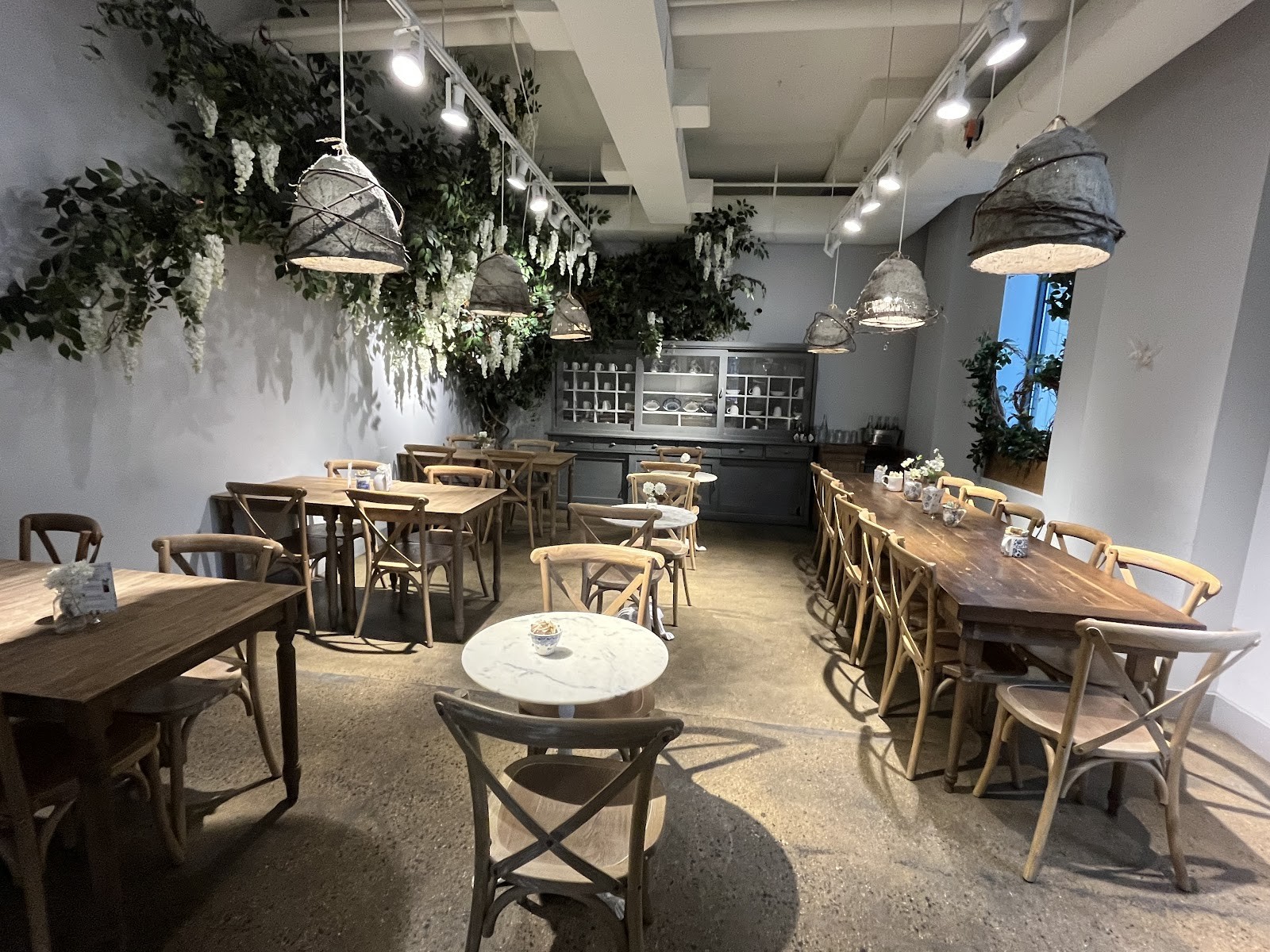 maman: the place