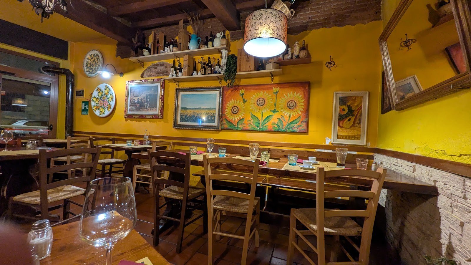 La Grotta Di Leo: the place