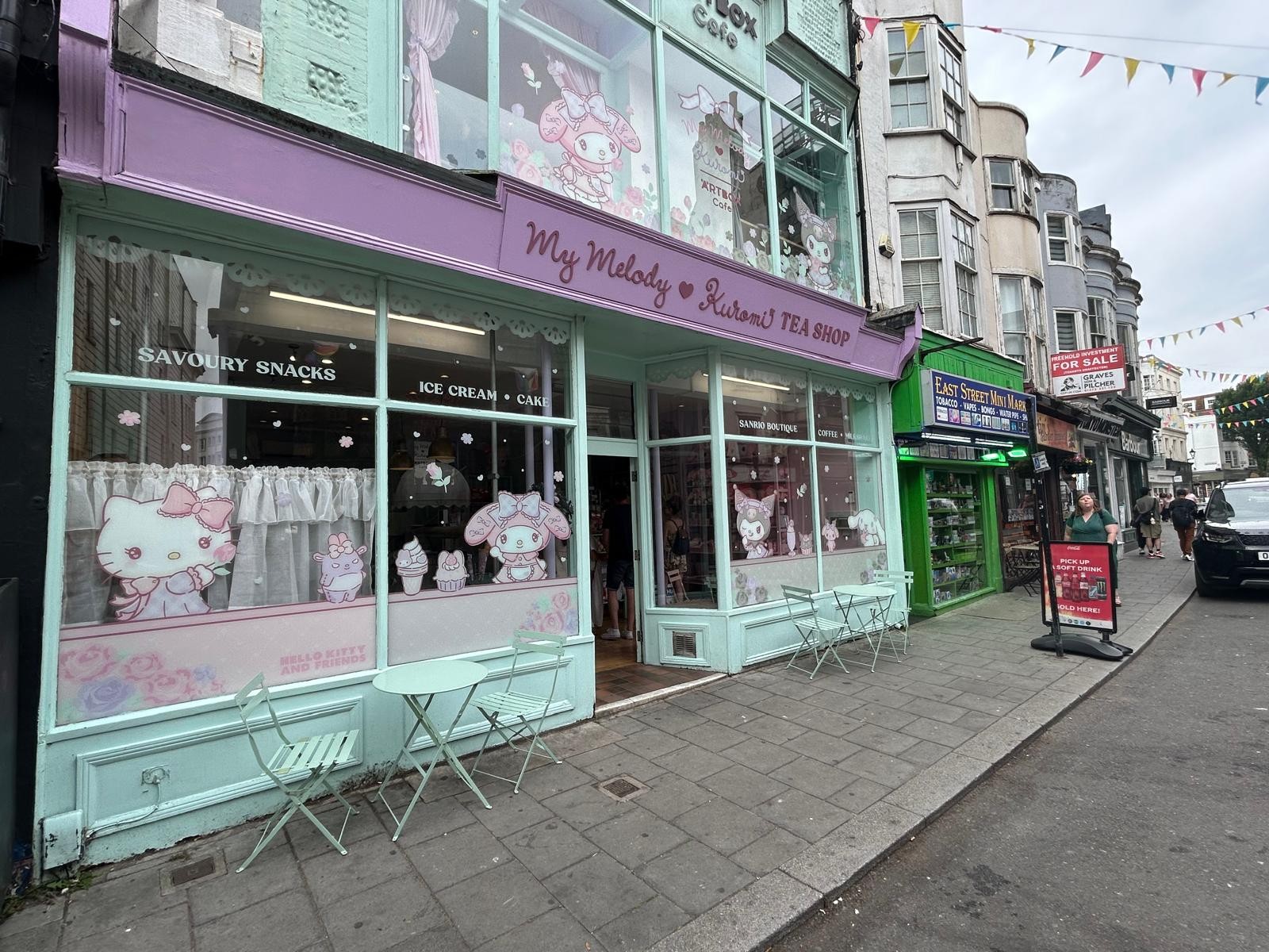 ARTBOX Cafe - My Melody & Kuromi Tea Shop: the place