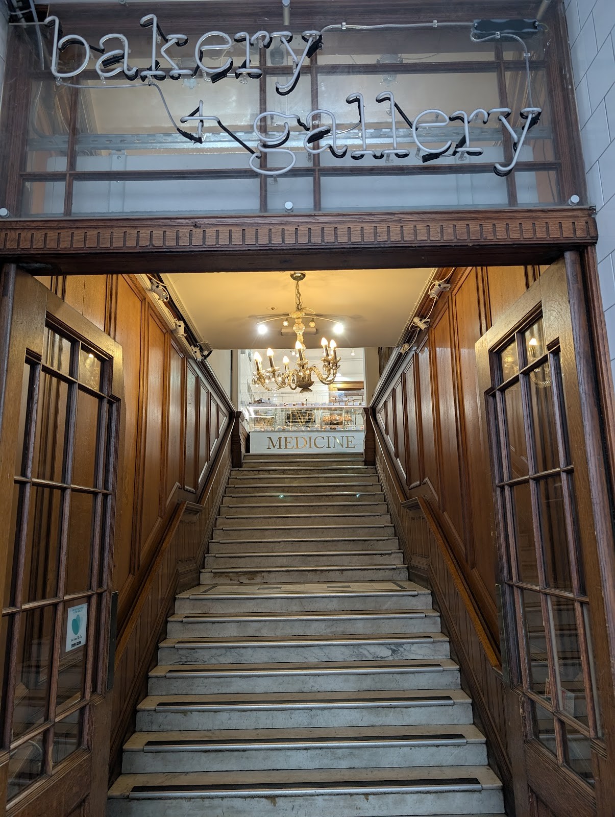 Medicine Bakery: the place