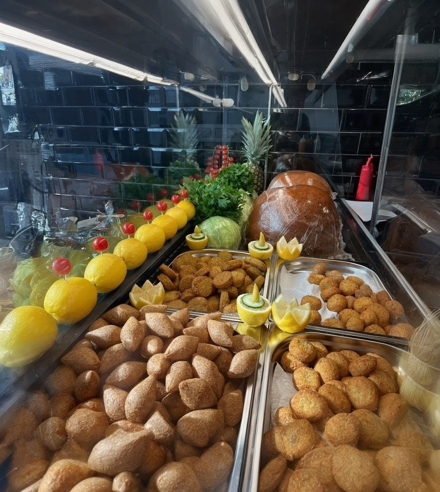 Çiğköftem Berchem: food & drinks