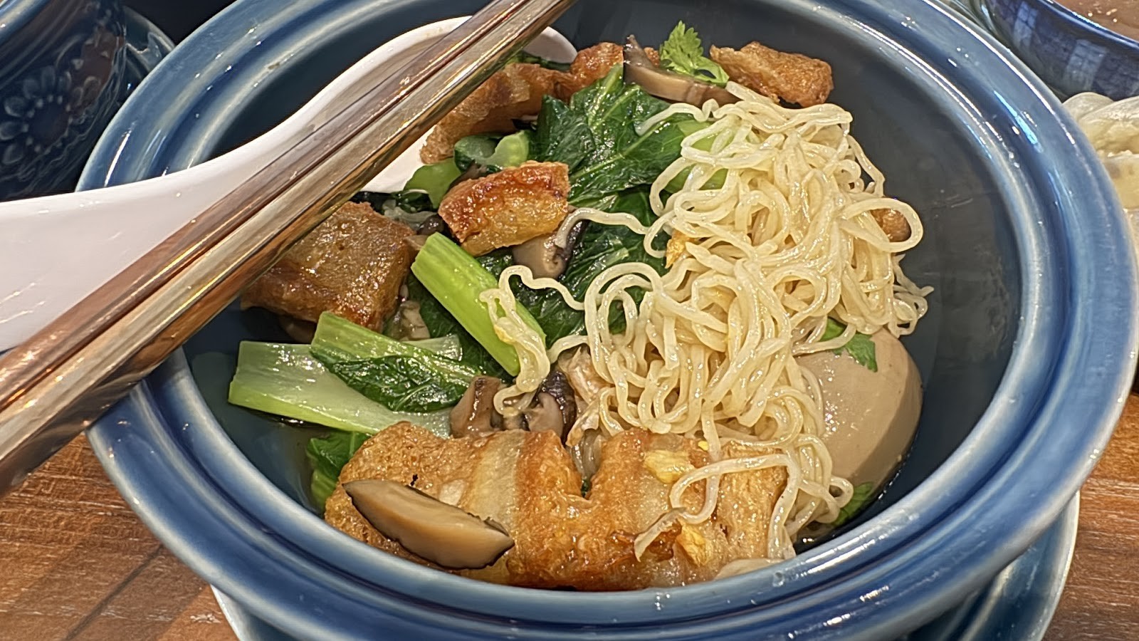 Origi ออริจิ มังสวิรัติ: food & drinks